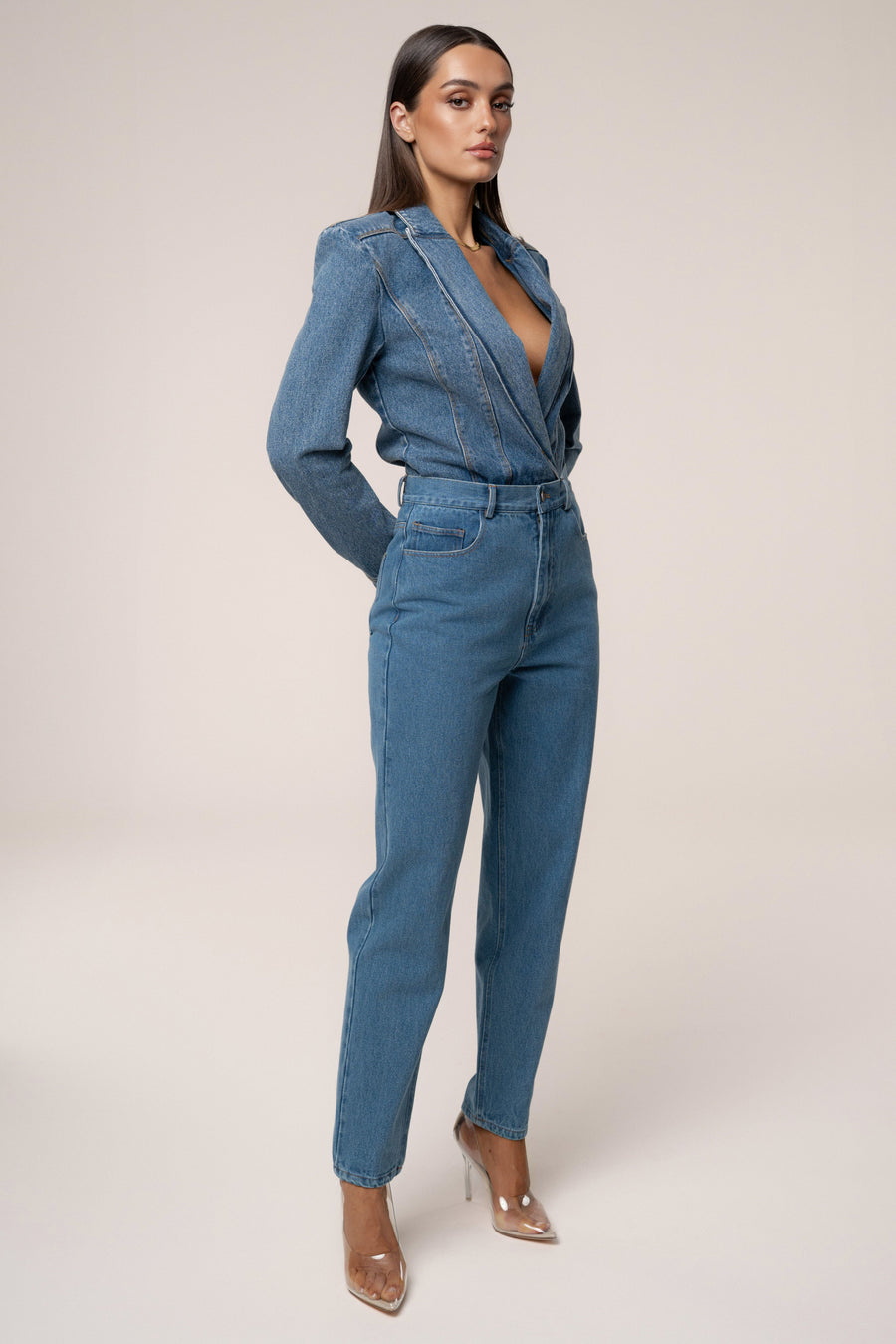 Medium Wash Roesia Jeans