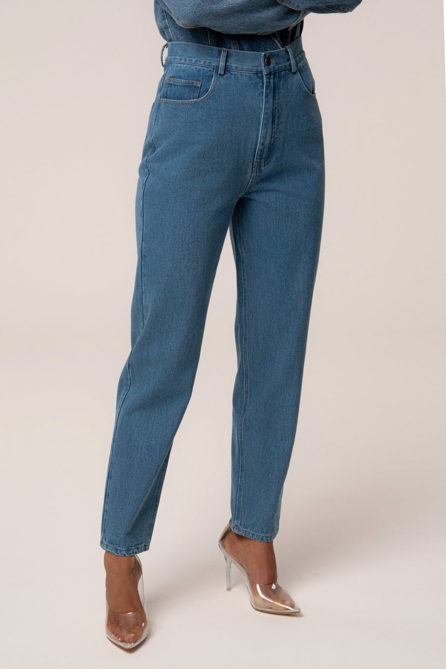 Medium Wash Roesia Jeans